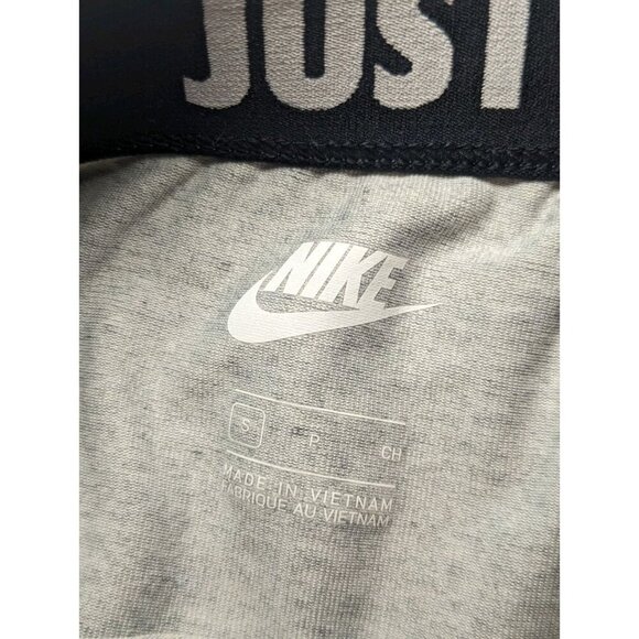 Nike Women's Grey Leggings Size Small "Just Do It" Big Logo Spellout On Leg - Picture 9 of 15